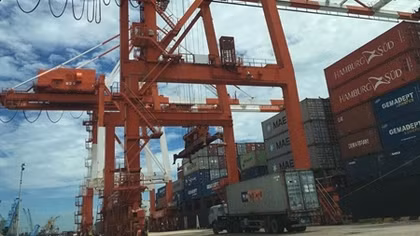 Nỗ lực giúp doanh nghiệp tháo gỡ khó khăn về chi phí logistics