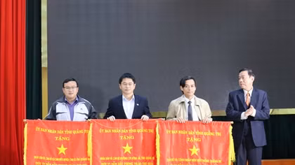 Khơi dậy sức mạnh toàn dân, tạo thế trận an ninh liên hoàn