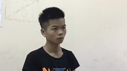 Giải quyết mâu thuẫn bằng dao, thanh niên tuổi teen "xộ khám"