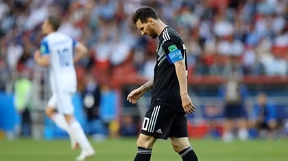 Hãy công bằng với Messi