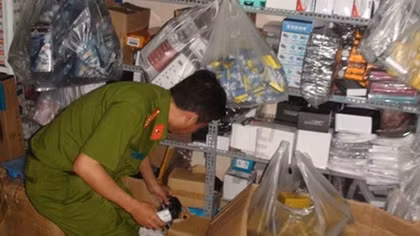 Triệt phá nhiều đường dây buôn lậu với quy mô lớn
