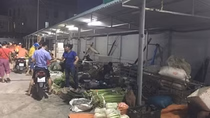 65% chợ ở nội thành Hà Nội hoạt động không phép