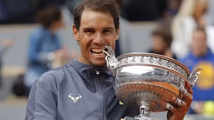 Nadal lần thứ 12 vô địch Roland Garros