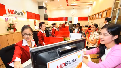 Ngân hàng: Người lãi ngàn tỷ, kẻ chật vật, khốn khó