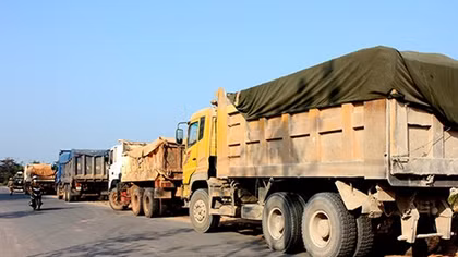Điều tra vụ thanh tra giao thông có dấu hiệu “bảo kê” xe quá tải, quá khổ