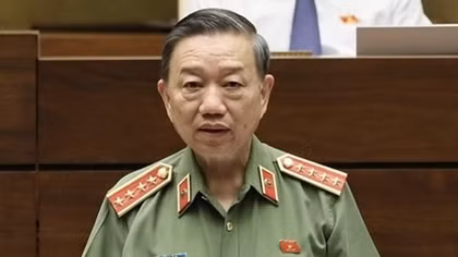 Đang điều tra việc có hay không phụ huynh "mua điểm" cho con