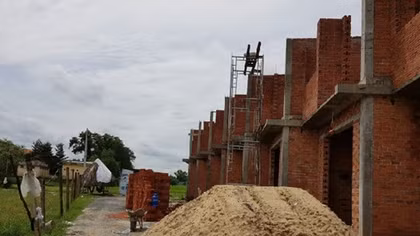 Những bất thường của thị trường bất động sản ở TP HCM