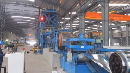 Thép Việt “chóng mặt” vì bị kiện
