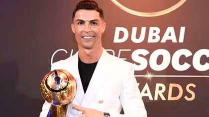 Ronaldo giành giải Cầu thủ hay nhất năm 2019