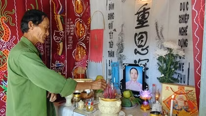 "Bão K" tràn qua làng Hòa Bình