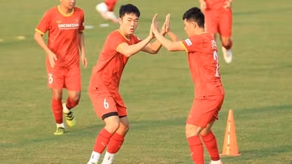 Phương án tiền vệ trung tâm ở đội tuyển Việt Nam