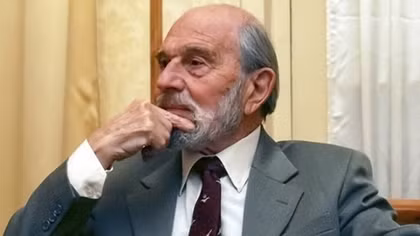Điệp viên hai mang George Blake là ai?