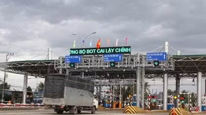 Xem xét thu phí trở lại trạm BOT Cai Lậy