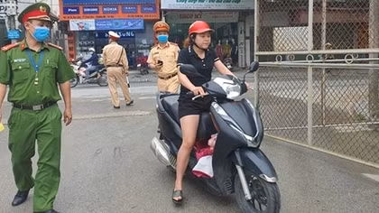 Phạt hơn 3 tỷ đồng người không đeo khẩu trang nơi công cộng
