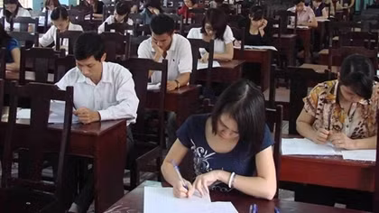 Đắk Lắk: Tạm hoãn thi công chức với những cán bộ có thâm niên làm công chức hàng chục năm