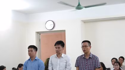 Cựu cán bộ Hải quan ngồi tù vì bán ngà voi tang vật