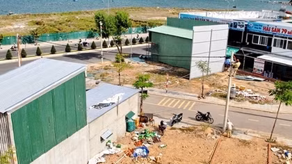 Kiểm tra việc giao đất vị trí đẹp cho cán bộ lãnh đạo ở Khánh Hòa