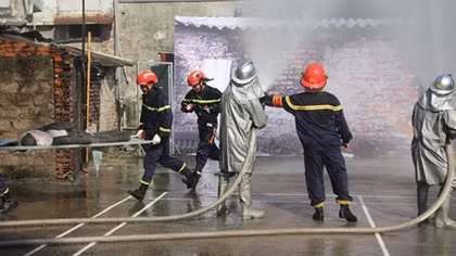 Diễn tập ứng cứu phòng chống thiên tai và tìm kiếm cứu nạn