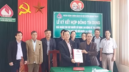 1.195 lao động bị ngừng việc được nhận hỗ trợ từ gói 16.000 tỷ đồng