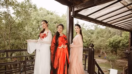 Mỹ nhân vào bếp” và thông điệp về bữa cơm gia đình qua MV thu hút hàng triệu lượt người xem