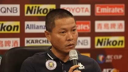 HLV Chu Đình Nghiêm bị cấm chỉ đạo trận đấu cuối cùng V.league