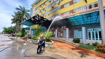 Dập tắt vụ cháy tại Bệnh viện Nhi Thanh Hoá