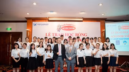 Acecook Việt Nam dành gần 700 triệu đồng trao học bổng cho sinh viên