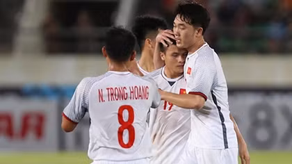 Việt Nam 3 - 0 Lào: Chiến thắng dễ dàng