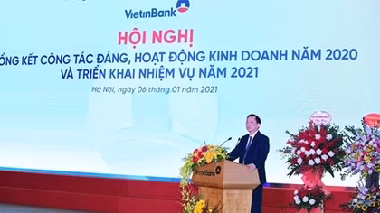 VietinBank cắt giảm gần 5.000 tỷ đồng lợi nhuận từ giảm lãi suất, phí, thoái lãi để hỗ trợ doanh nghiệp, người dân