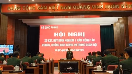 Quân đội sơ kết một năm “chiến đấu” với COVID-19