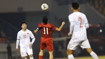ĐTQG Việt Nam thắng sát nút "đàn em" U22