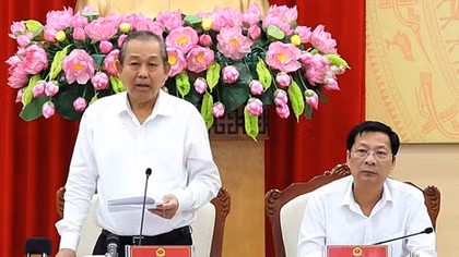 Phó Thủ tướng Thường trực Chính phủ làm việc tại Quảng Ninh