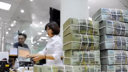 Thu ngân sách Nhà nước bốn tháng đạt 446.400 tỷ đồng, tăng hơn 12%