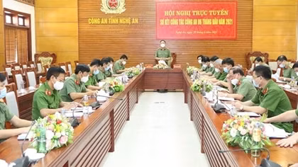 Công an Nghệ An sơ kết công tác 6 tháng đầu năm 2021