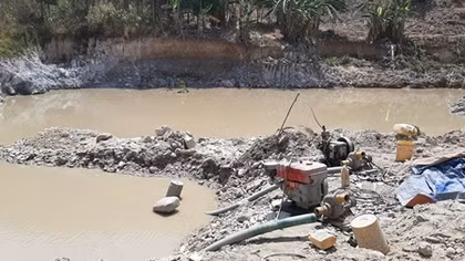 Công an huyện Đak Đoa triệt xóa 2 bãi khai thác vàng trái phép