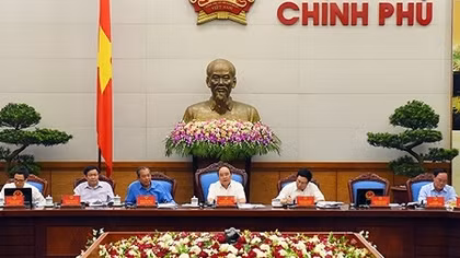 Năm 2016, không tăng giá điện, không tăng lệ phí, phí