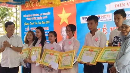 Đất học An Truyền