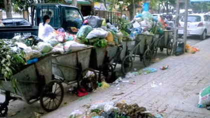 Xử lý hành vi gây rối và trục lợi chính sách liên quan đến rác thải