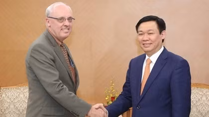 Phó Thủ tướng Vương Đình Huệ tiếp Giáo sư Đại học Indiana (Hoa Kỳ)