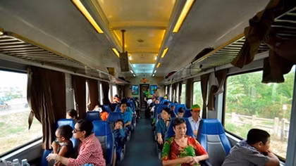 Khảo sát mở tuyến du lịch bằng đường sắt vòng quanh Hà Nội