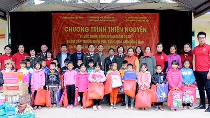 Chương trình thiện nguyện thắm tình quân dân nơi vùng cao
