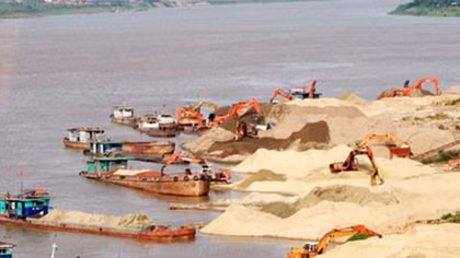 Thu hồi 3 giấy phép khai thác cát trên sông Đồng Nai