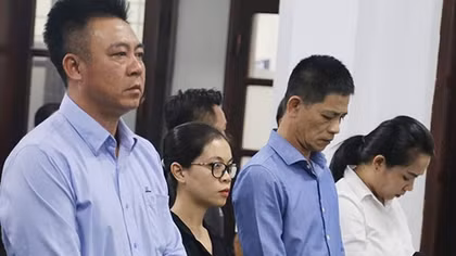 Tổng giám đốc vào vòng tố tụng vì chứa mại dâm, lừa đảo