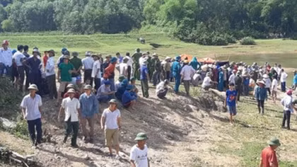 Ra sông tắm, 3 học sinh bị đuối nước