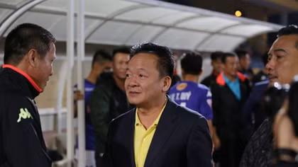 Chiều nay, kết thúc V.League 2017: Có tới 3 chiếc Cúp chờ chủ