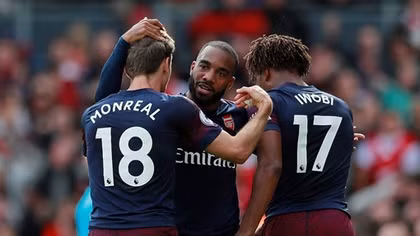 Lacazette lập cú đúp, Arsenal đại thắng Fullham