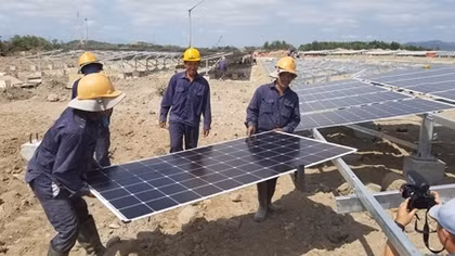 Dự án năng lượng tái tạo “2 trong 1” đầu tiên của cả nước chuẩn bị phát điện