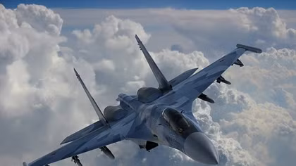 Dàn vũ khí trên tiêm kích 'ngoài hành tinh' Su-35s của Nga