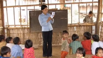 Không để học sinh, sinh viên phải bỏ học vì không có tiền đóng học phí