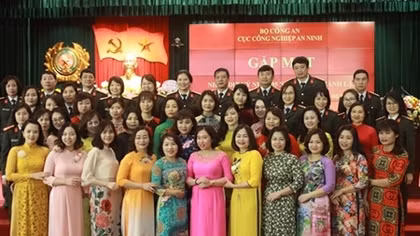 Gặp mặt kỷ niệm 5 năm Ngày thành lập Cục Công nghiệp An ninh